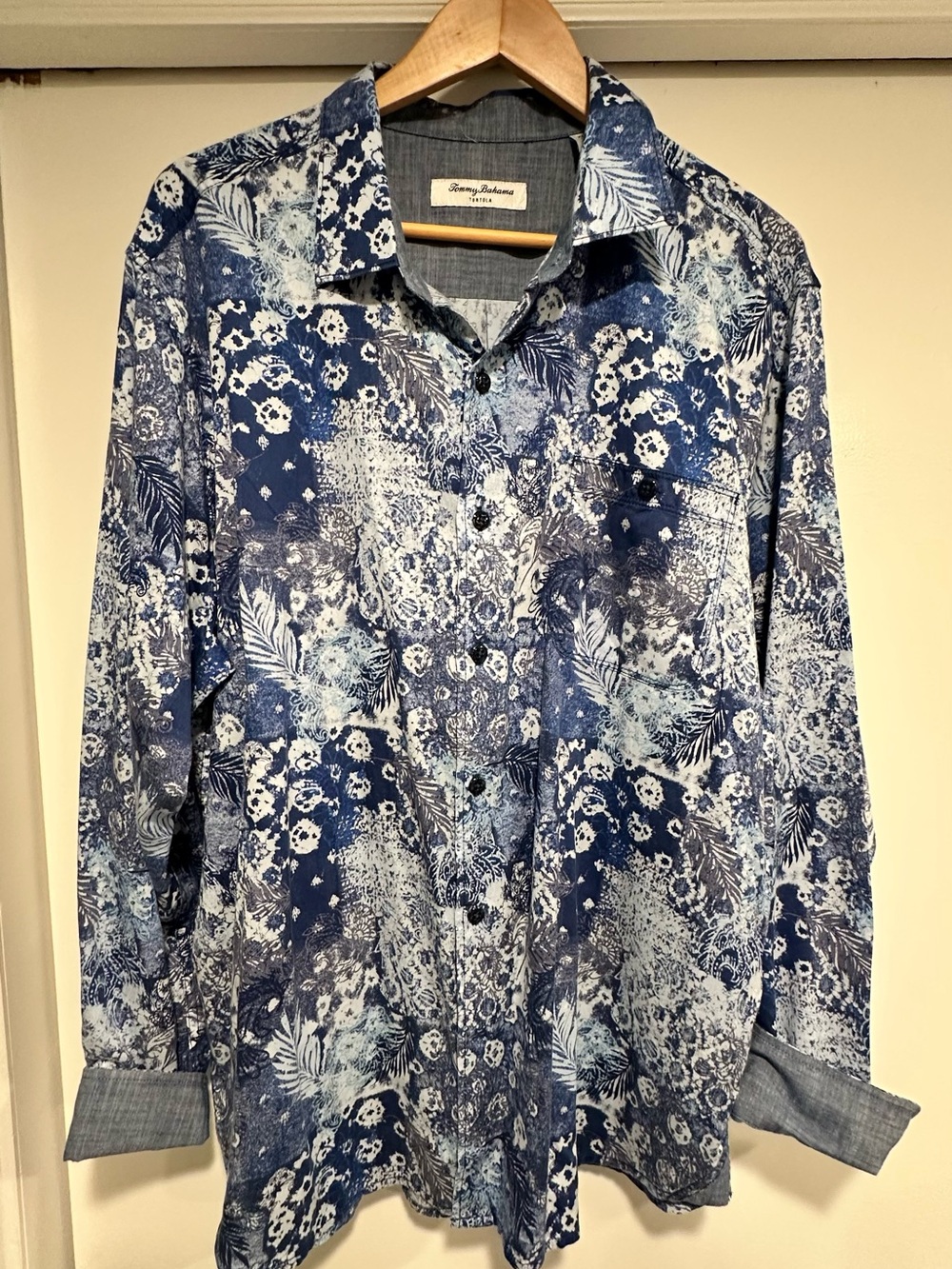 Tommy Bahama Light Blue Chambray Shirt - Tortola